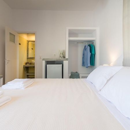Takiss Rooms Pollonia Eksteriør bilde