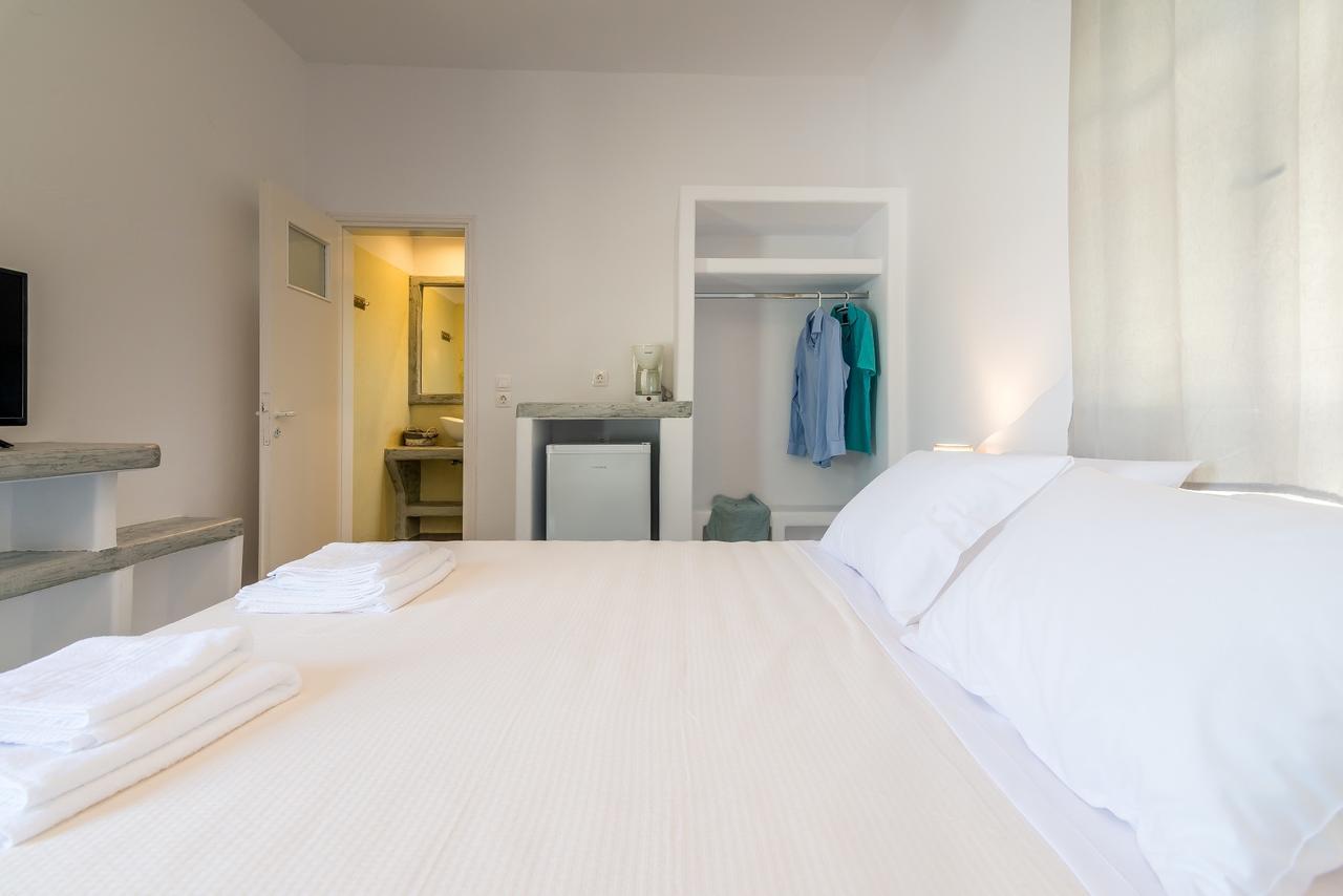 Takiss Rooms Pollonia Eksteriør bilde